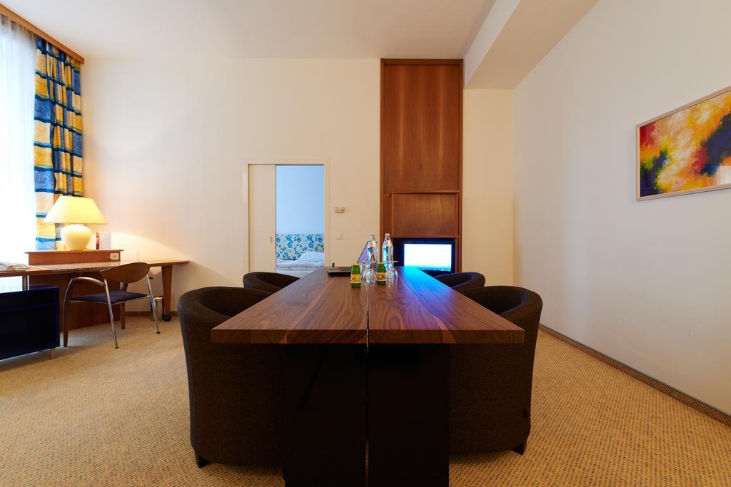 Hotel apartamentowy Starlight Salzgries 4*