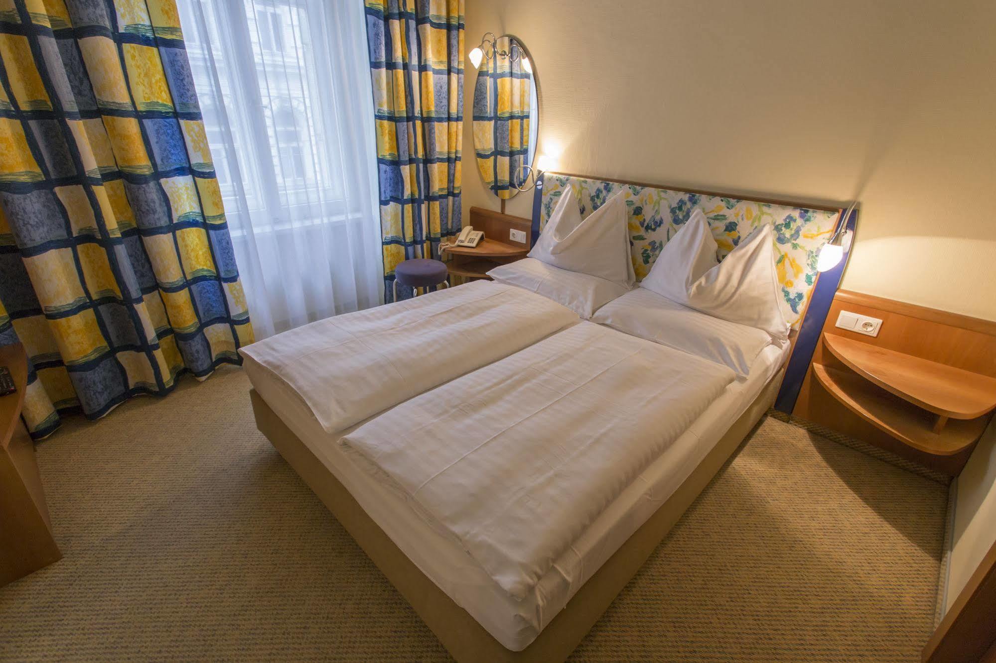 Starlight Salzgries Hotel apartamentowy