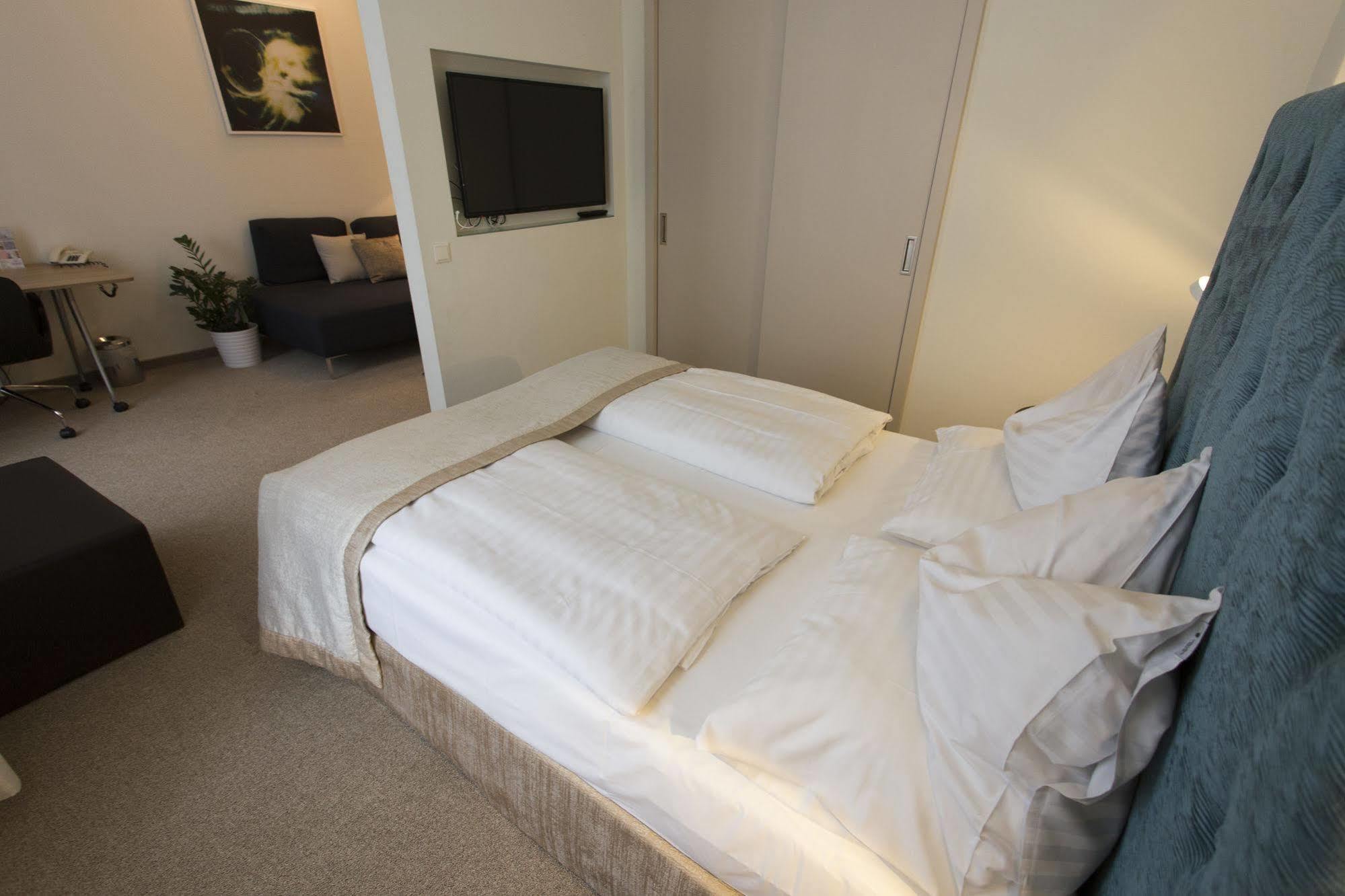 Starlight Salzgries Hotel apartamentowy
