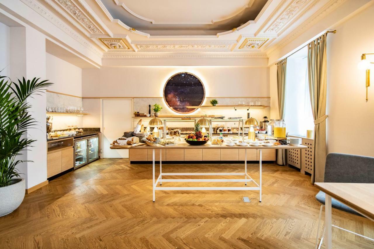 Starlight Salzgries Hotel apartamentowy 4*